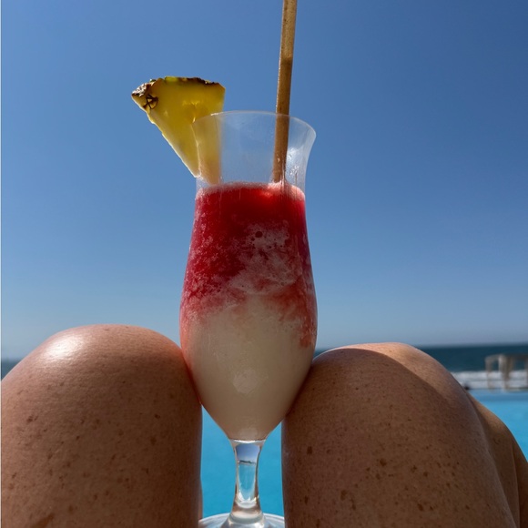 Meet your Posher, Catherine - Picture 2 of 6